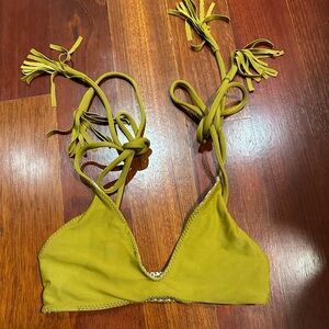 Acacia swimwear top XS